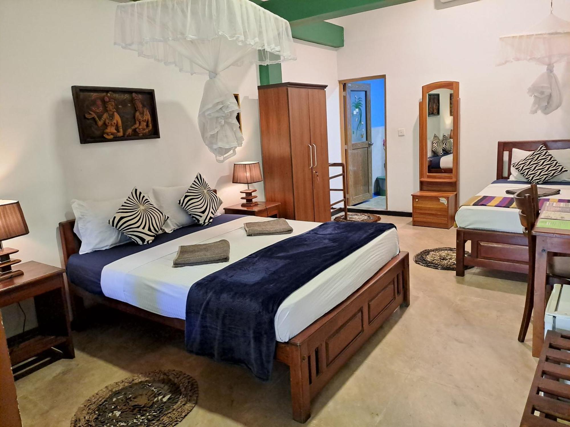 The Nature Park Villa Sigiriya Room photo