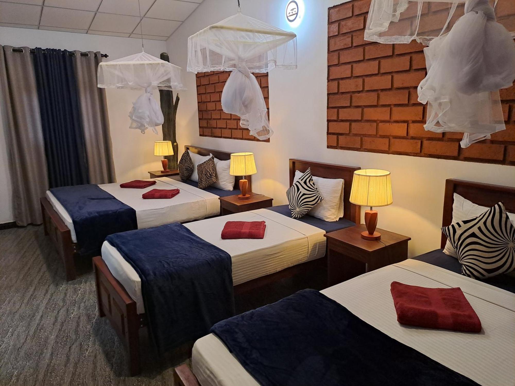 The Nature Park Villa Sigiriya Room photo